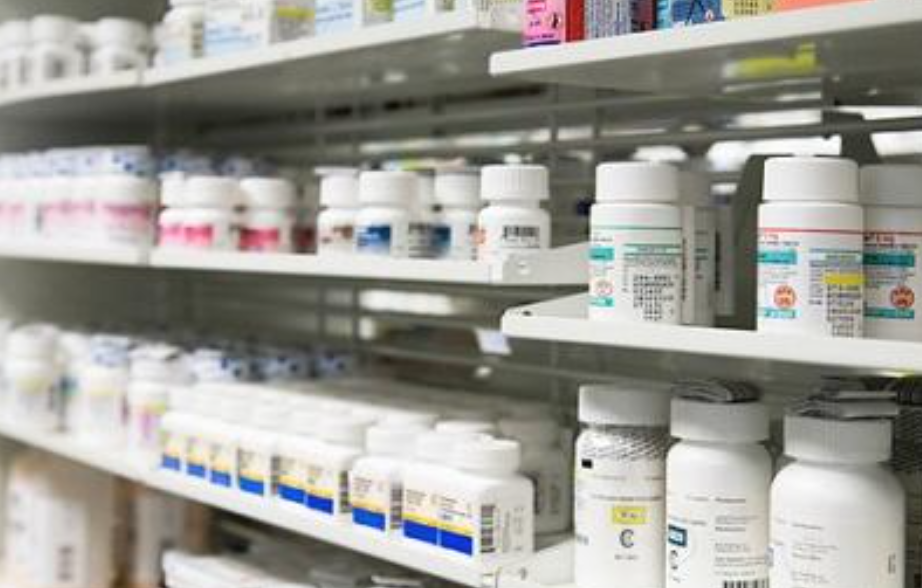 医药行业深度报告 华海药业——特色原料药与制剂出口的领军者，兼论药品零售新格局